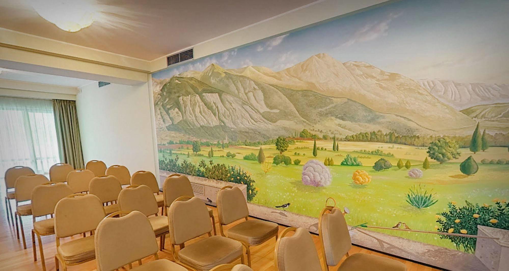 Santacroce Meeting Hotel 4*